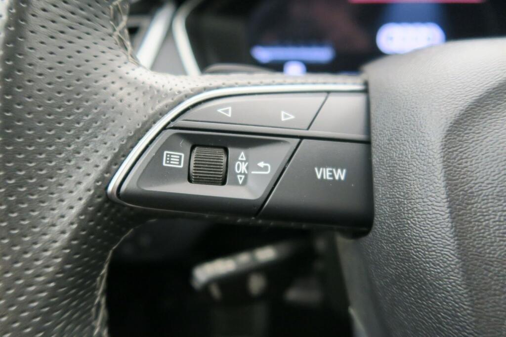 Audi Q5 BLACK LINE 2.0 40 TDI 204 CV S TRONIC QUATTRO 5P 12