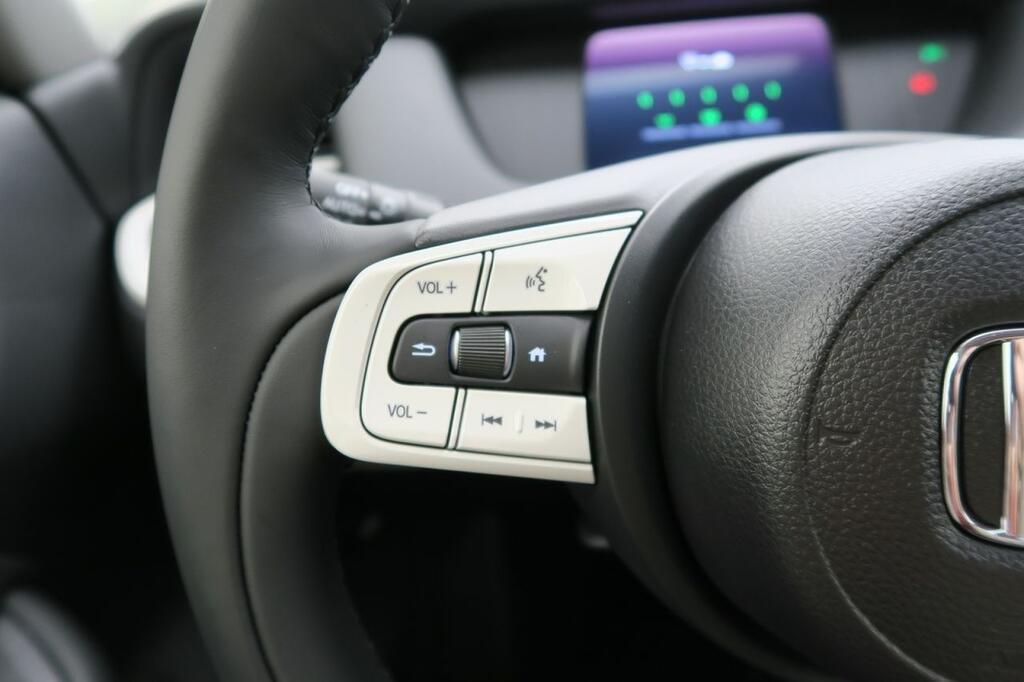 Honda Jazz ADVANCE 1.5I-MMD 122CV CVT 5P. 12