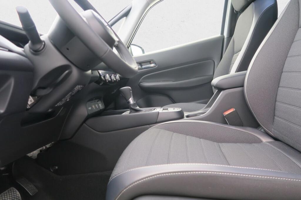 Honda Jazz HYBRID 2024 1.5I-MMD CROSSTAR 16