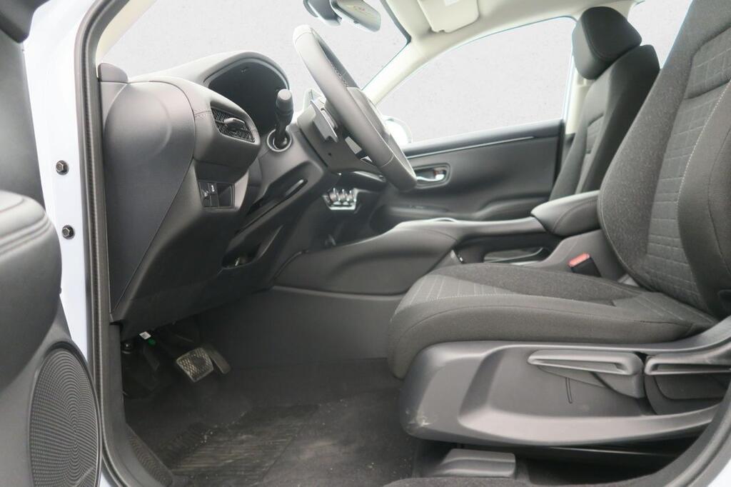 Honda ZR-V ELEGANCE 2.0I-MMD 184CV CVT 5P. 19