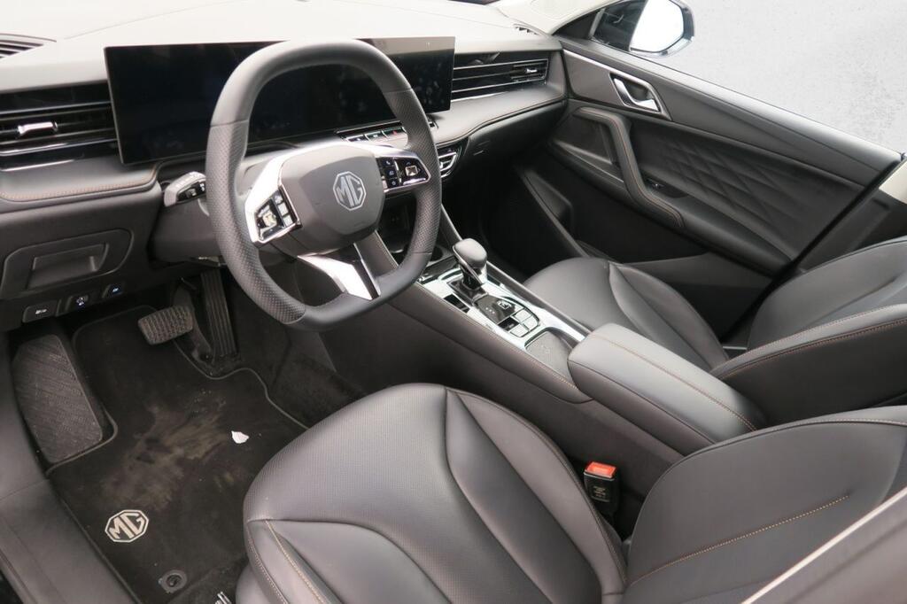 MG HS LUXURY 1.5 PHEV 272 CV 5P 7