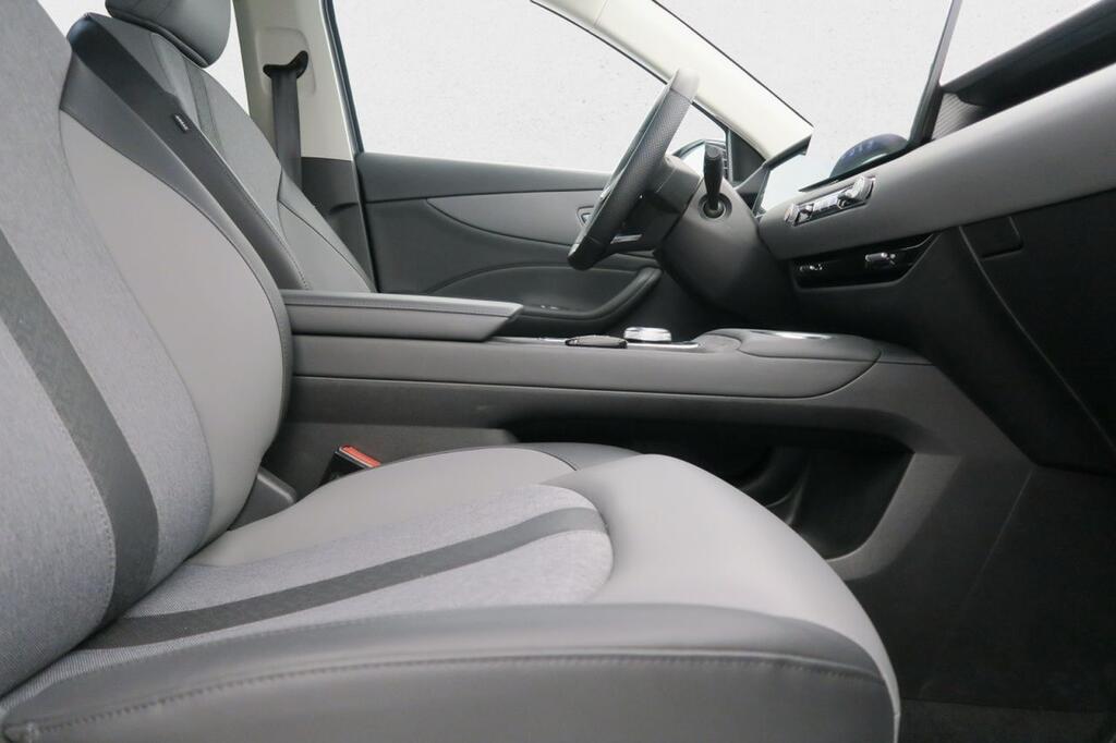 MG S5 MGS5 LUXURY EV 64KWH 204 CV 17