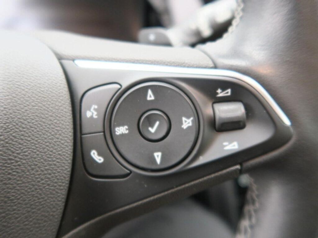 Opel Grandland GS LINE 1.6PHEV 225CV AT8 9