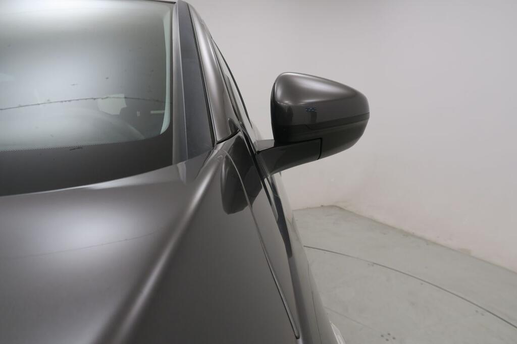 Opel Grandland SELECTIVE 1.2 130CV 5P 21