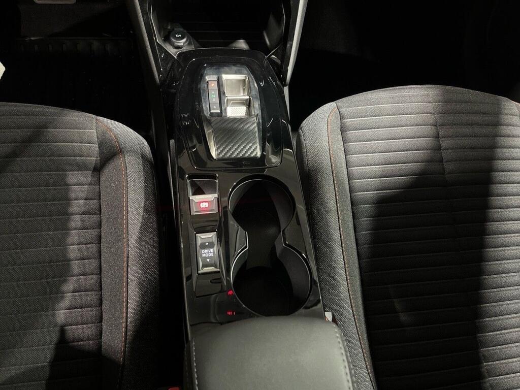 Peugeot 208 ACTIVE PACK ELECTICO 136CV AUT 11