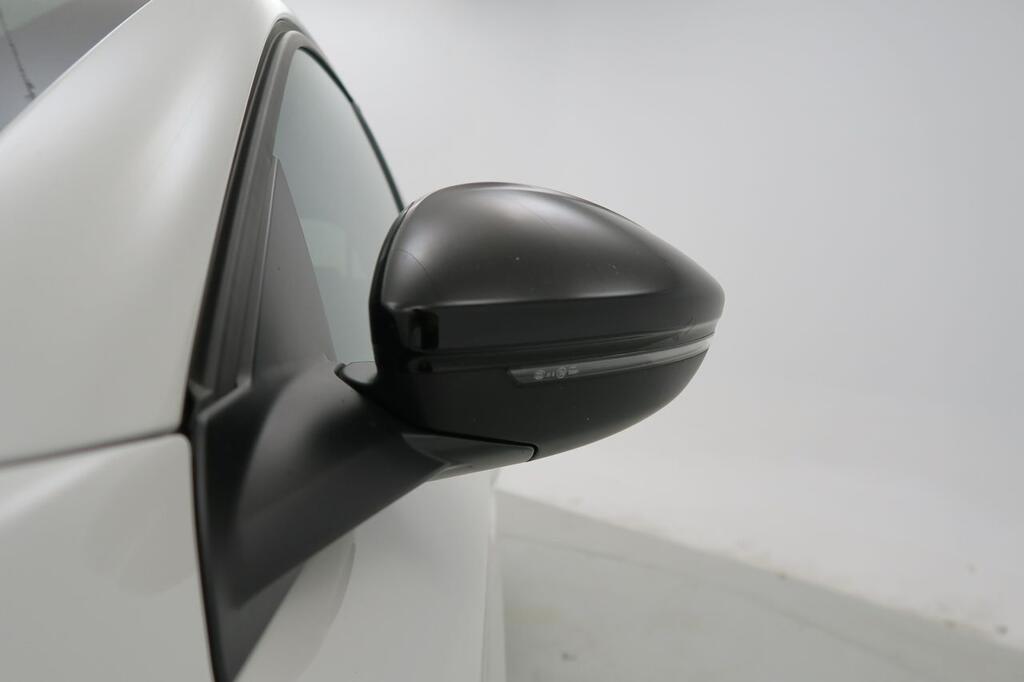 Peugeot 208 GT PACK 1.2 PURETECH 100CV S&S 6 VEL MAN 23