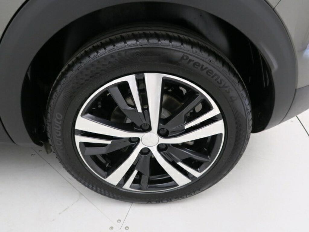 Peugeot 3008 ALLURE 1.2 PURETECH 130 CV 5P S&S 23