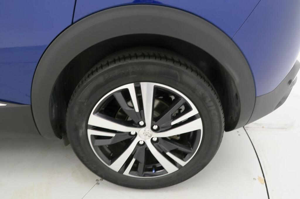 Peugeot 3008 GT LINE 1.2 PURETECH 130CV S&S 6VEL MAN 5P 21