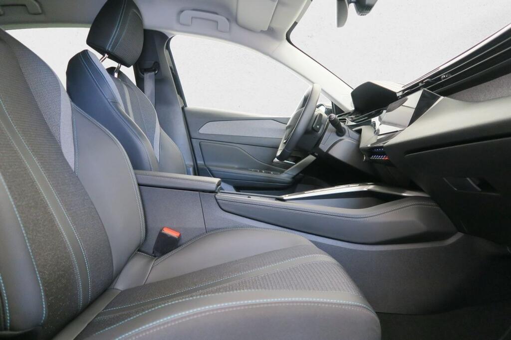 Peugeot 308 ALLURE PACK 1.2 PURETECH 130 CV EAT8 5P 15