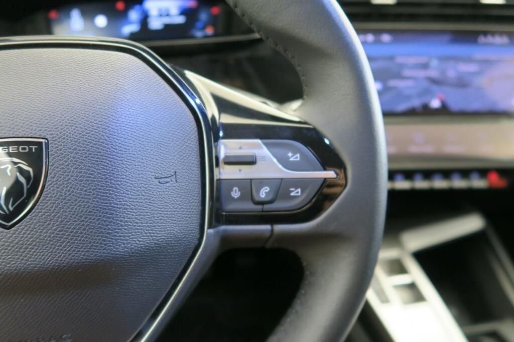 Peugeot 308 ALLURE PACK 1.2 PURETECH 130 CV EAT8 5P 12