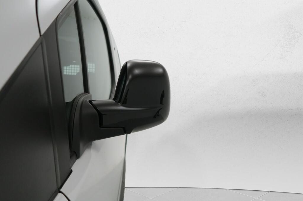 Peugeot Rifter ALLURE BUSINESS 1.5 BLUEHDI 100 CV STAND 5P 23