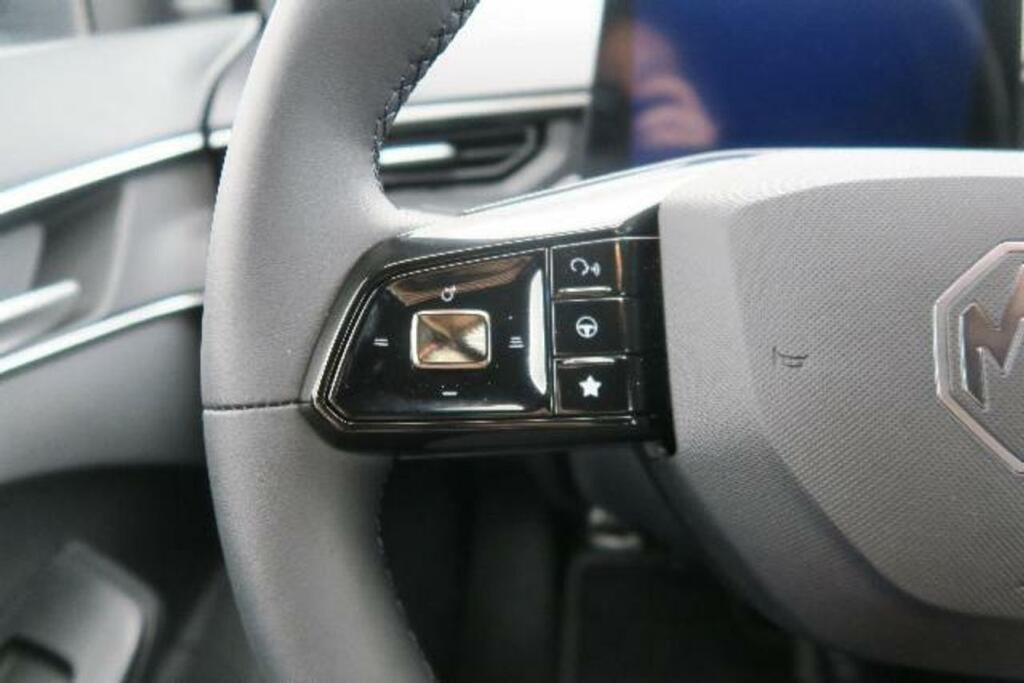 MG MG3 LUXURY 1.5 HYBRID+ 195 CV 5P 11