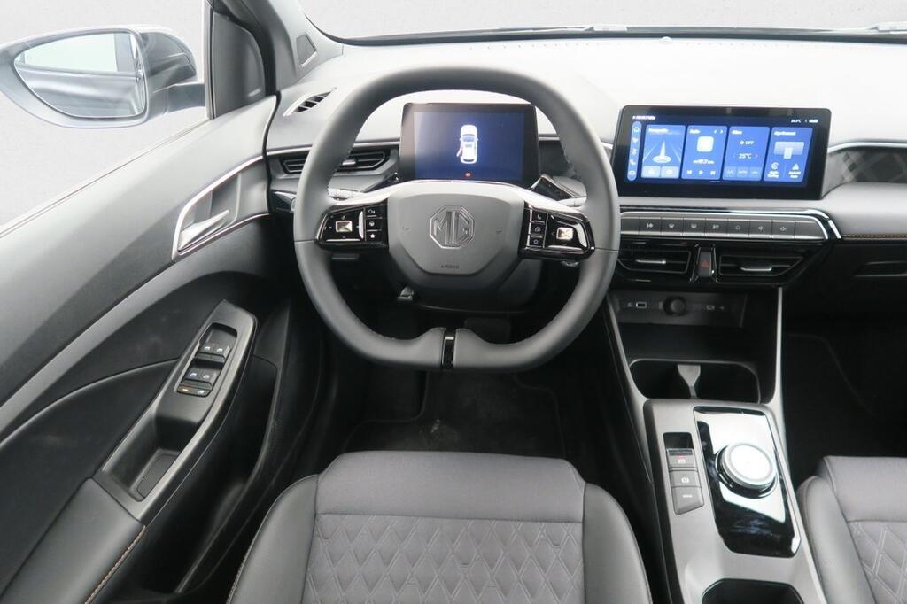 MG MG3 LUXURY 1.5 HYBRID+ 195 CV 5P 13