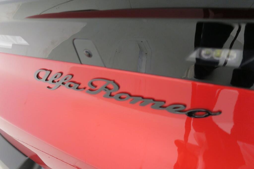 Alfa Romeo Junior VELOCE BEV 54KWH ELETTRICA 282CV 5P 18