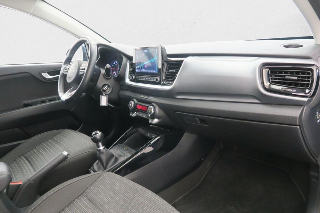 Kia Stonic SUV 1.0 T-GDI MHEV IMT 74KW DRIVE 100 5P 15