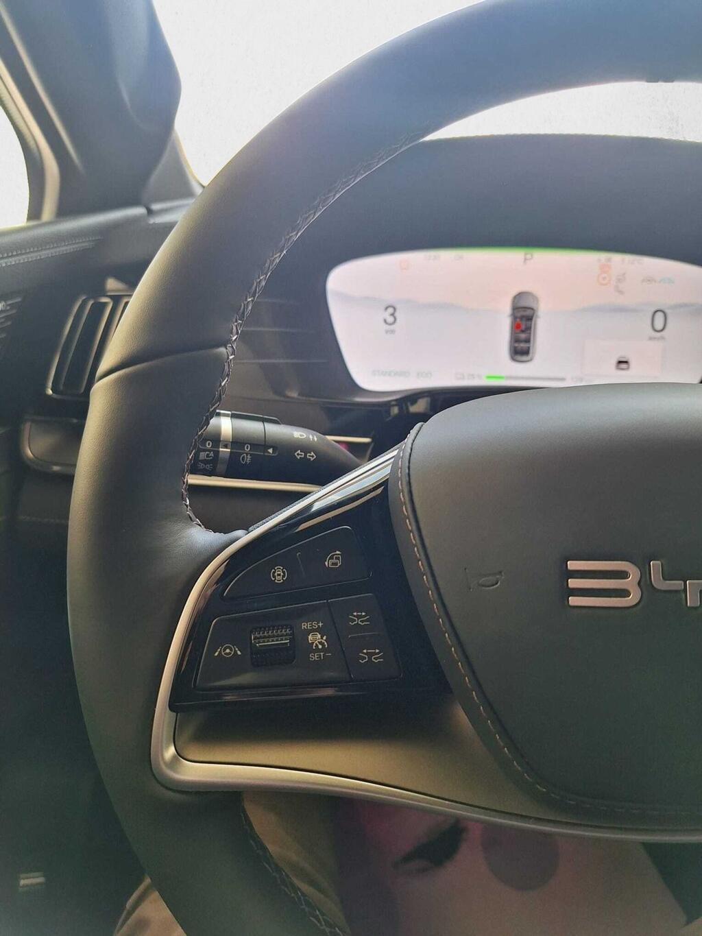 BYD Tang FLAGSHIP BEV 109KWH 517 CV 5P 7 PLAZAS 4