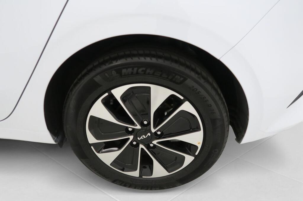 Kia Ceed Berlina 1.0 MHEV 74KW DRIVE DCT 100 5P 21