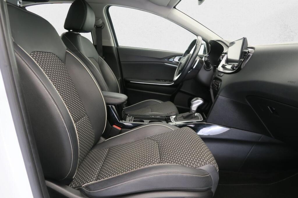 Kia XCeed ETECH 1.6 GDI PHEV 141 CV 5P 16