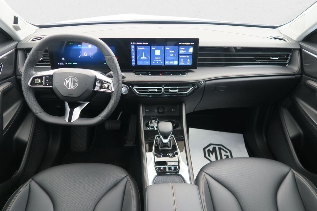 MG HS LUXURY 1.5 HYBRID+ 224 CV 5P 13