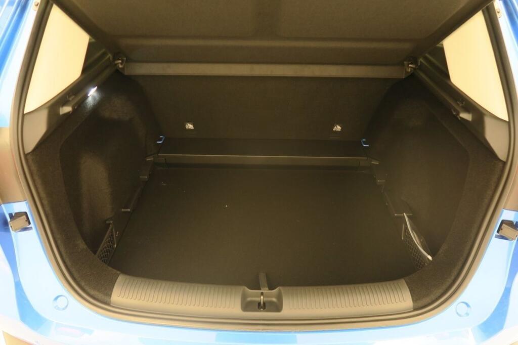 MG ZS LUXURY 1.5 HYBRID+ 197 CV 5P 18