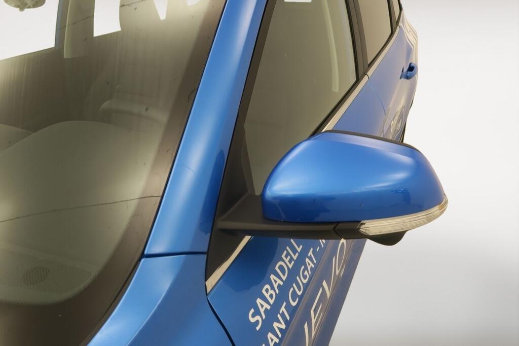 MG ZS LUXURY 1.5 HYBRID+ 197 CV 5P 23