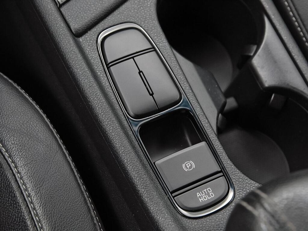 Kia Niro 1.6 GDi HEV 104kW (141CV) Drive 30