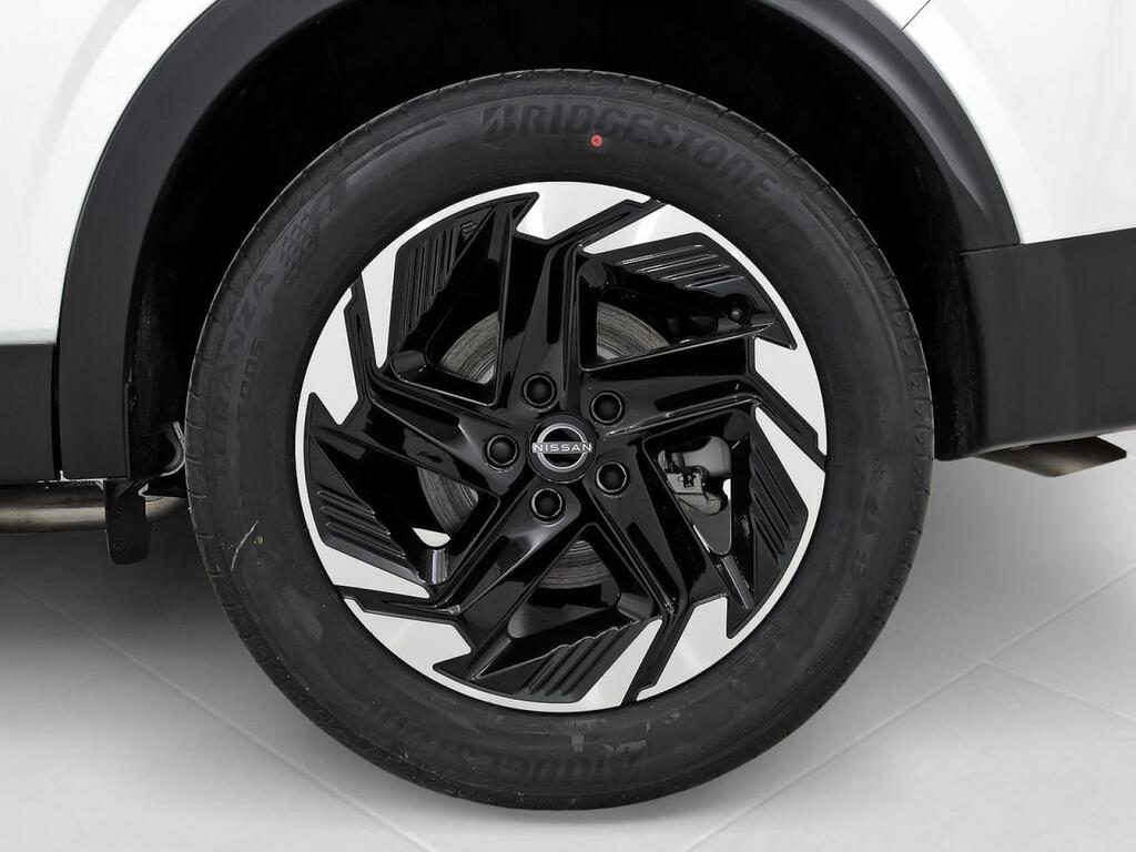 Nissan Qashqai DIG-T 116kW CVT N-Connecta 32