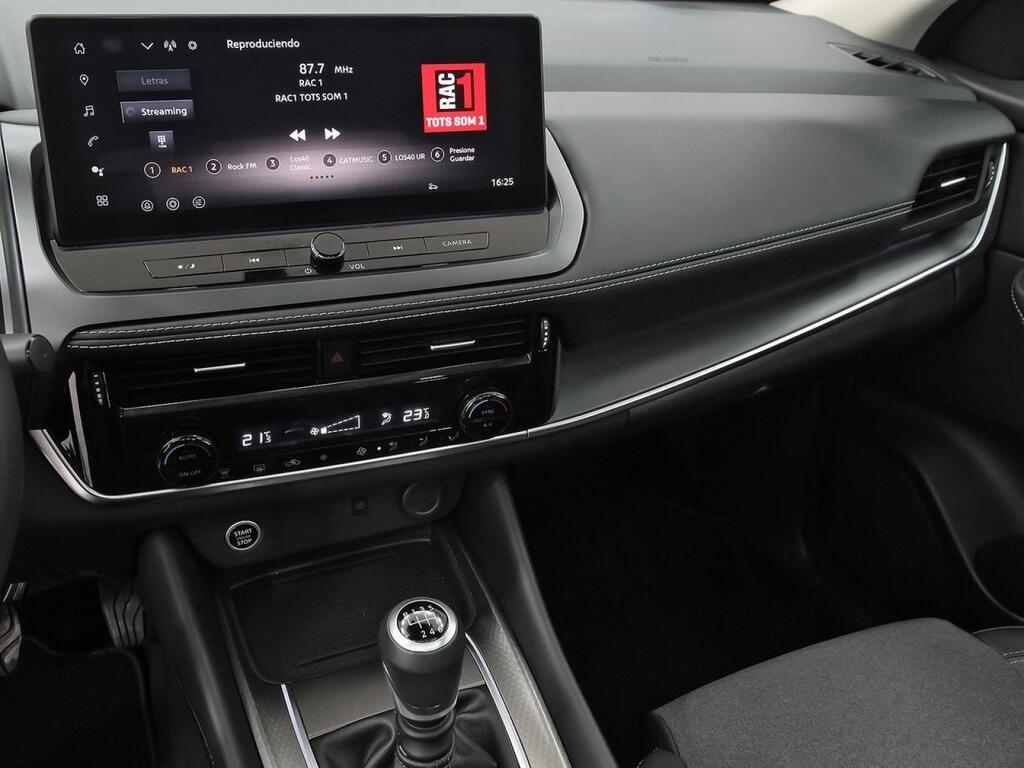 Nissan Qashqai DIG-T 103kW N-Connecta 11