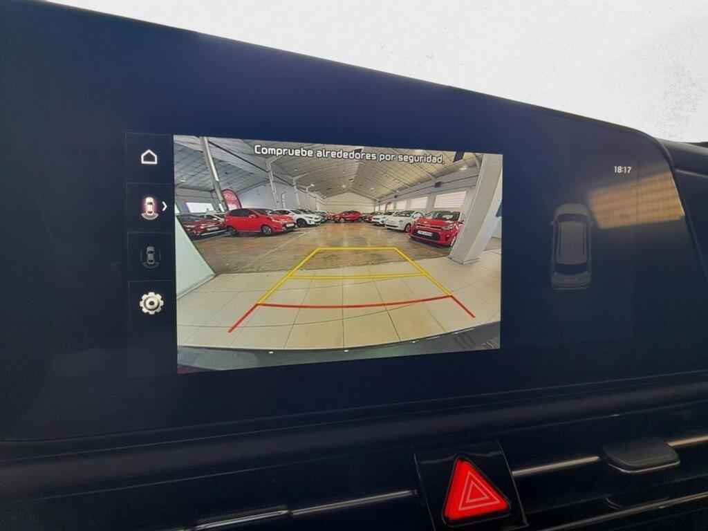 Kia Niro 1.6 GDi HEV 95kW (129CV) Drive 20