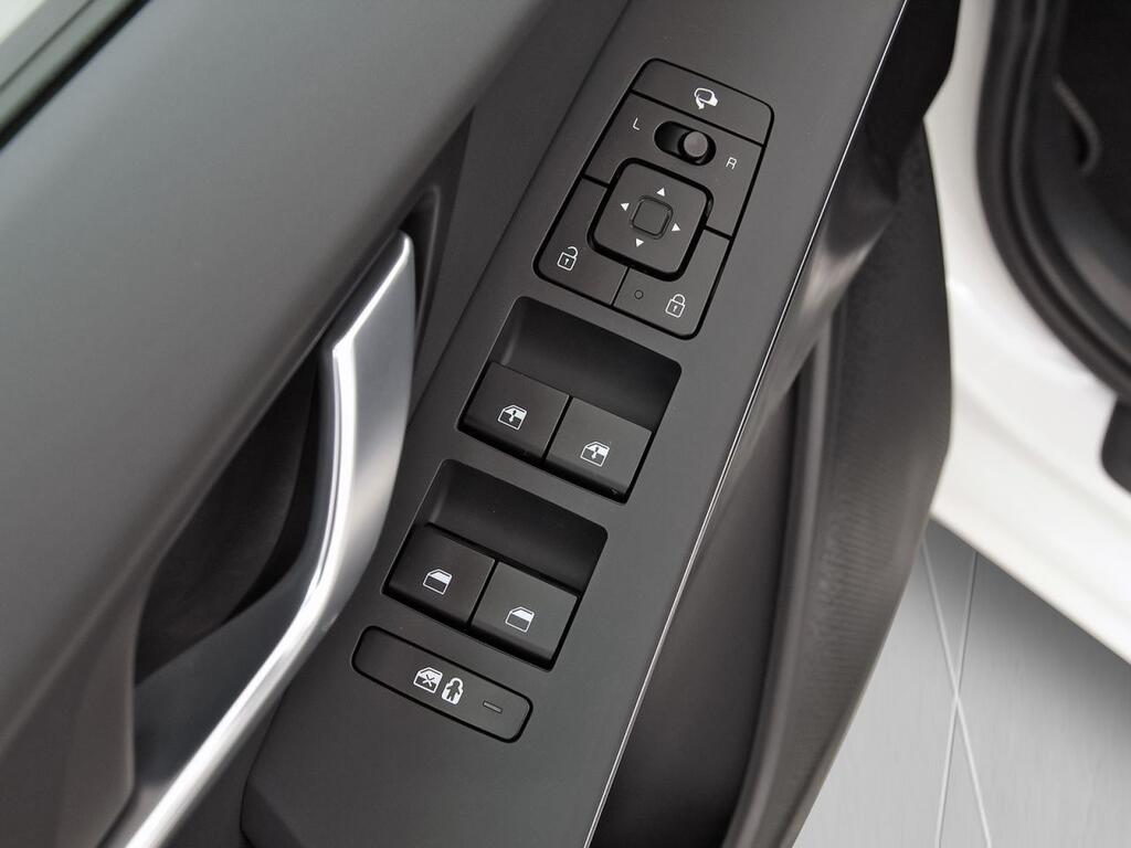 Kia Niro 1.6 GDi HEV 95kW (129CV) Drive 12