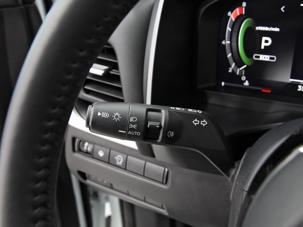 Nissan Qashqai DIG-T 116kW CVT N-Connecta 13