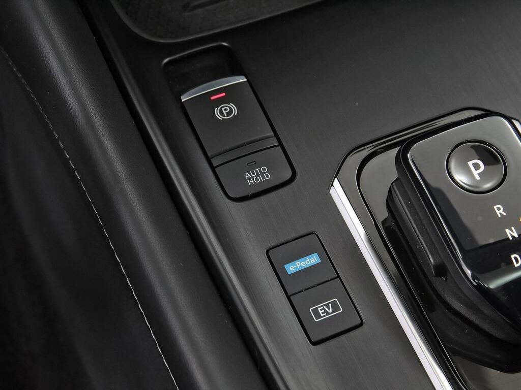 Nissan Qashqai E-POWER 140 KW (190 CV) N-Connecta 32