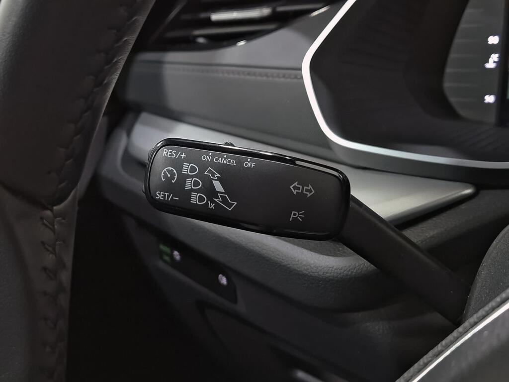 Skoda Octavia Combi 2.0 TDI 85kW (115CV) Design 13