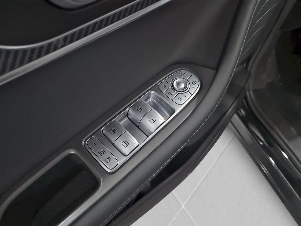 Ebro S700 1.5 TGDI PHEV Luxury E-CVT 11