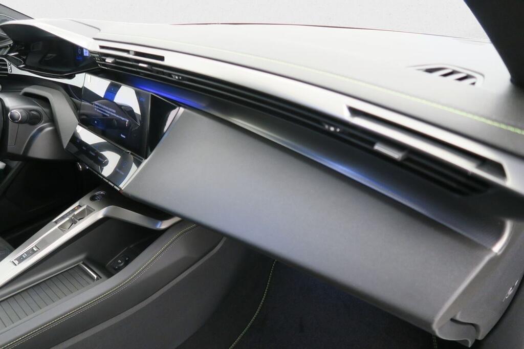 Peugeot 308 5P GT Eléctrico 115kW (156CV) 54kWh 12