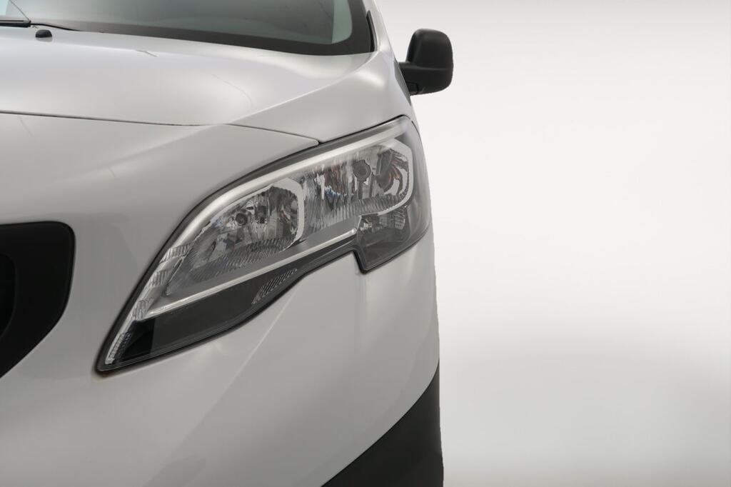 Peugeot Expert E-EXPERT FURGON STANDARD BEV (100KW) 136CV 20