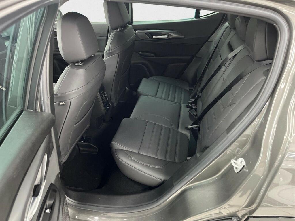 Alfa Romeo Tonale 1.3 Multi-air PHEV Speciale Q4 11