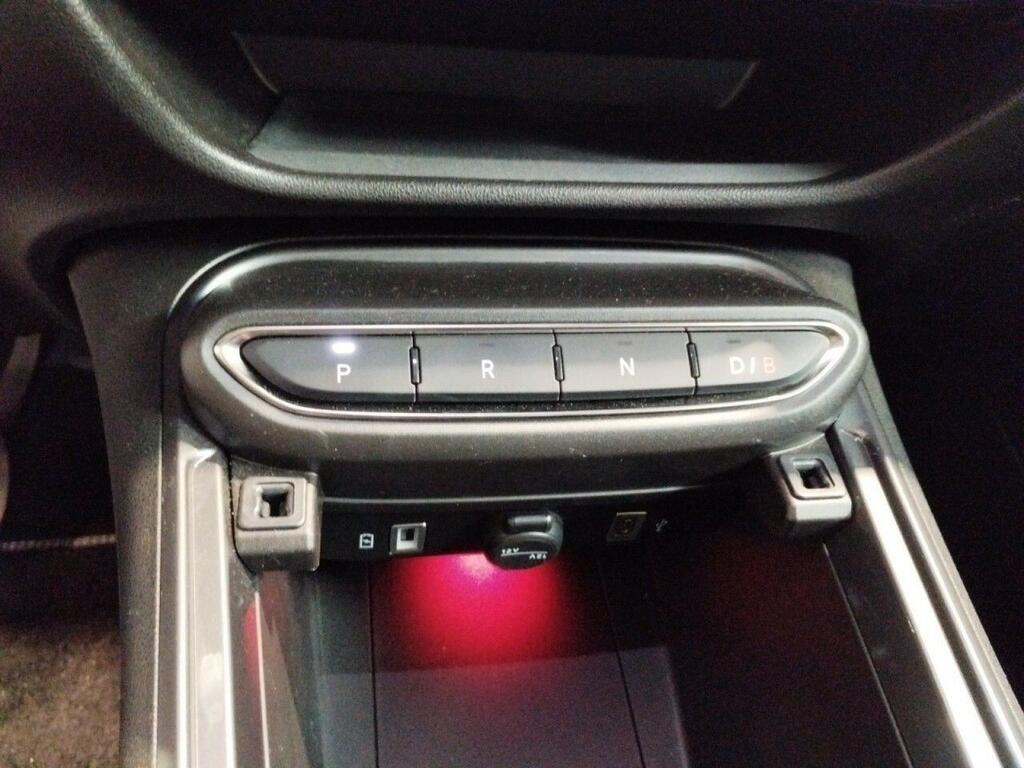 Fiat 600 600e RED 54kwh 115kw (156cv) 9