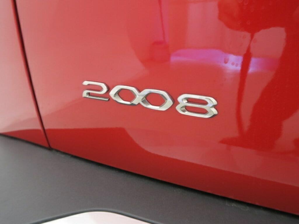 Peugeot 2008 Allure Pack BlueHDI 130 S&S EAT8 19