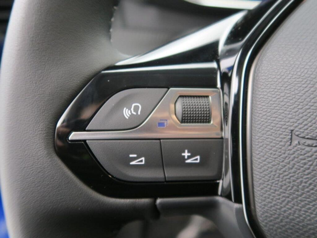 Peugeot 208 Eléctrico Allure Pack 10