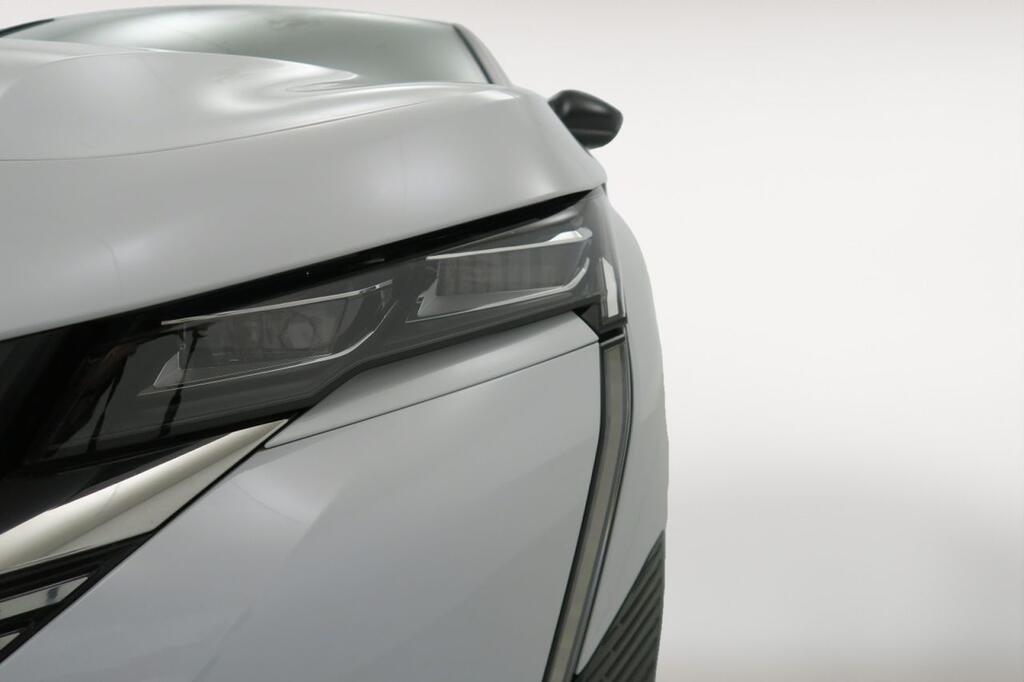 Peugeot 308 5P First Edition Eléctrico 115kW (156CV) 18