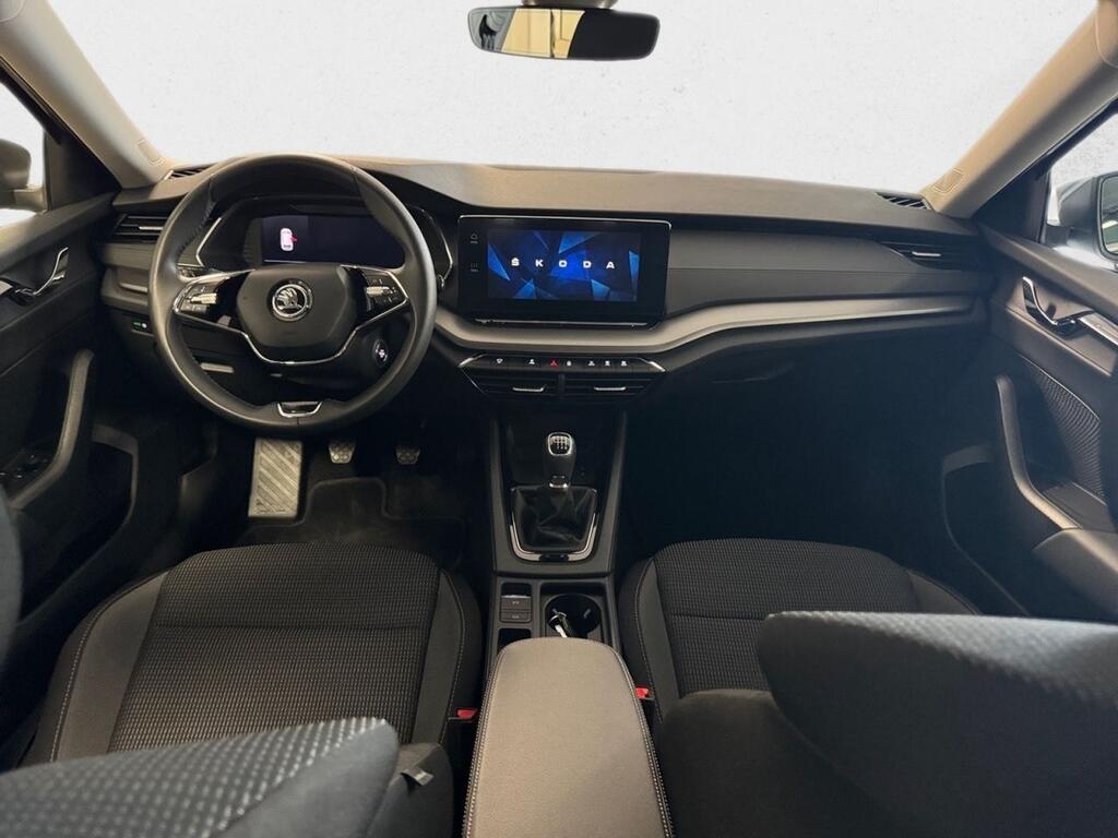 Skoda Octavia Combi 2.0 TDI 85kW Man Ambition Plus 4