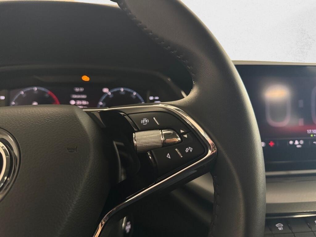 Skoda Octavia Combi 2.0 TDI 85kW Man Ambition Plus 10