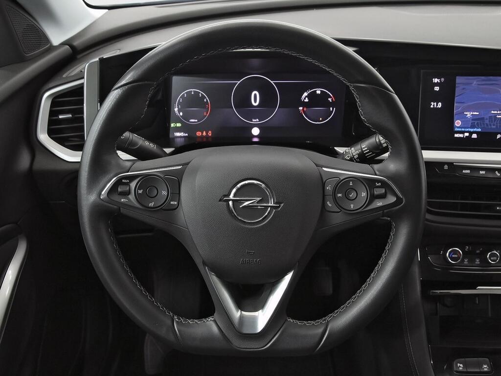 Opel Grandland 1.2 Turbo GS 16