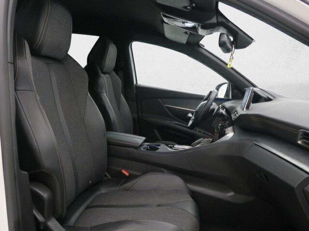 Peugeot 3008 1.2 PURETECH 96KW (130CV) GT LINE EAT8 18