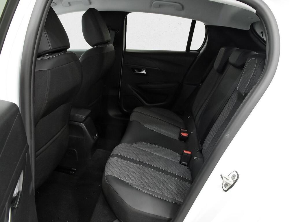 Peugeot 208 Allure HYBRID 100 eDCS6 9