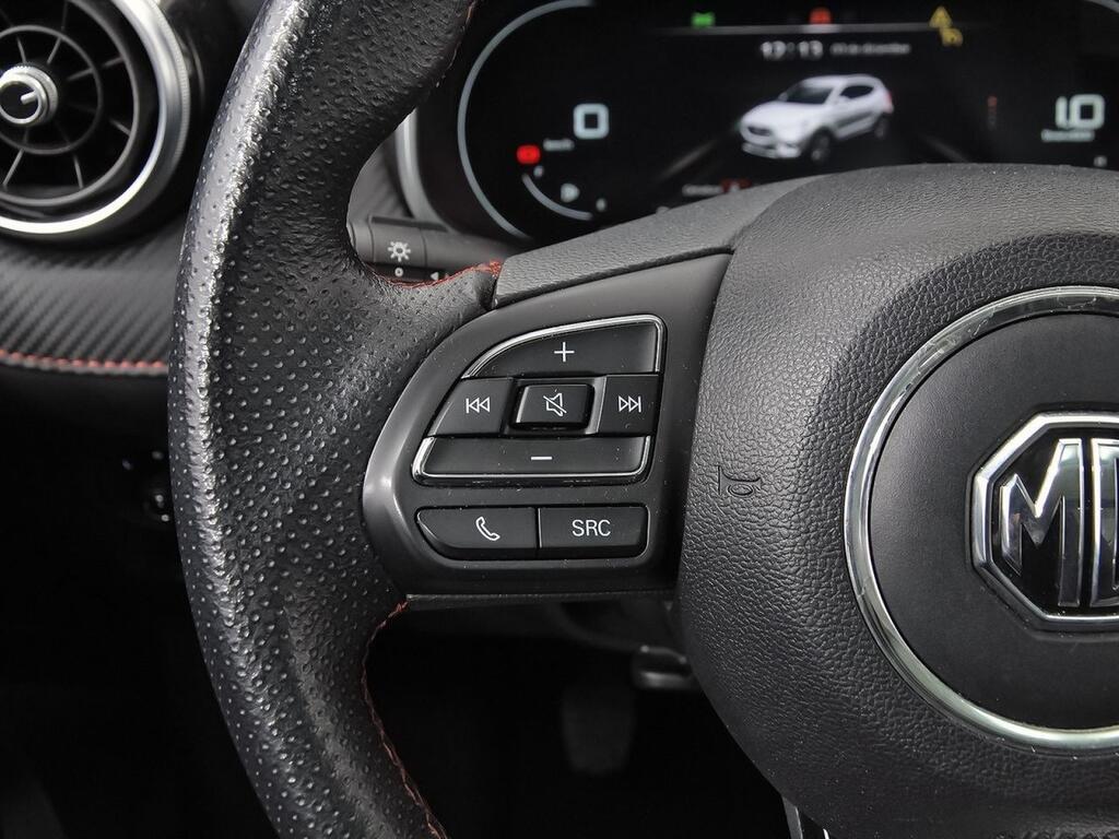 MG ZS 1.0T Luxury 21