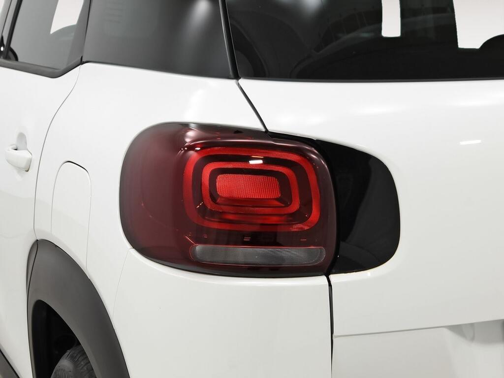 Citroën C3 Aircross PureTech 81kW (110CV) S&S Shine 32