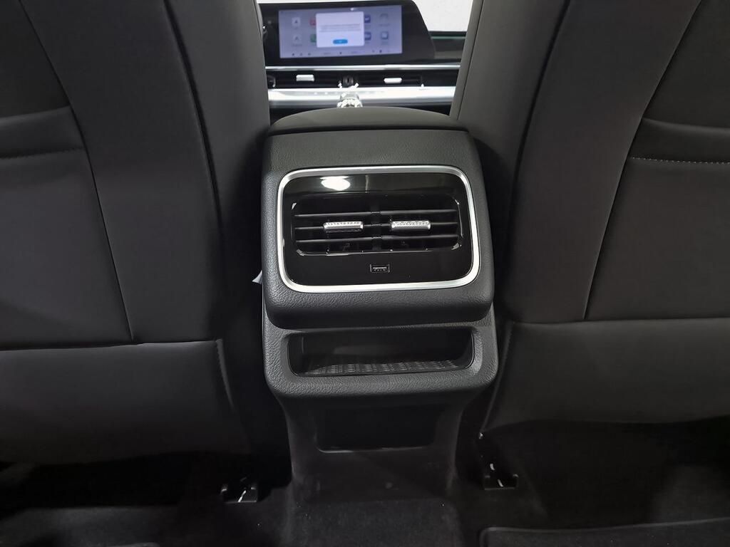 Ebro S700 1.5 TGDI PHEV Luxury E-CVT 41