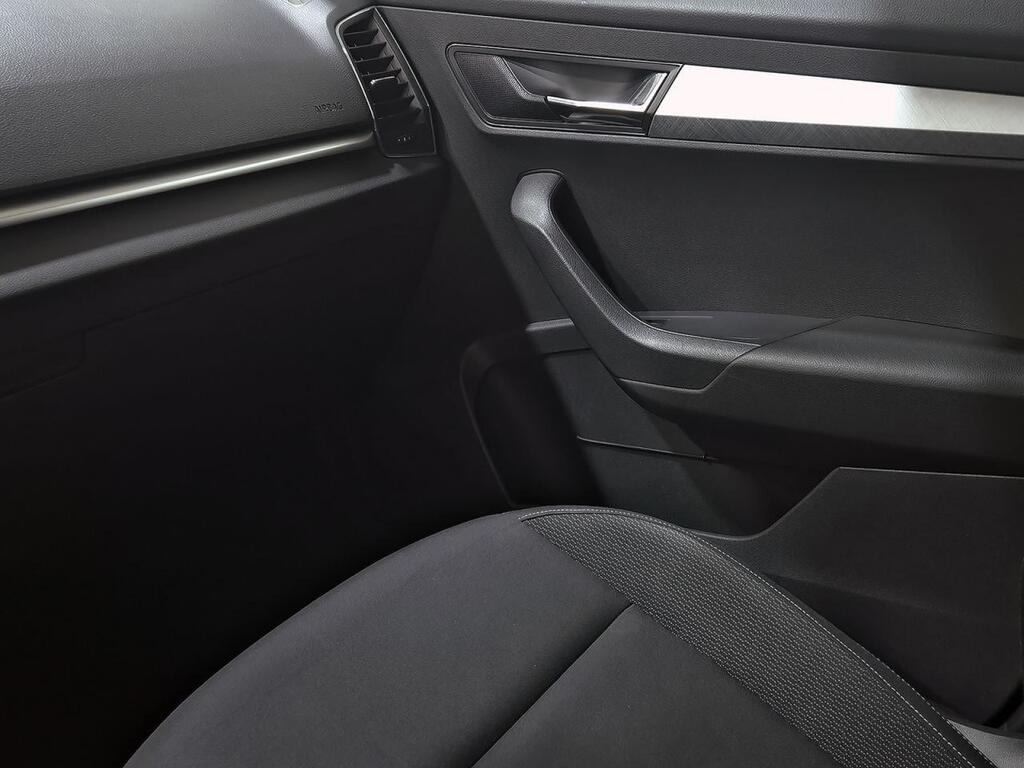 Skoda Karoq 2.0 TDI 110kW (150CV) Ambition 32
